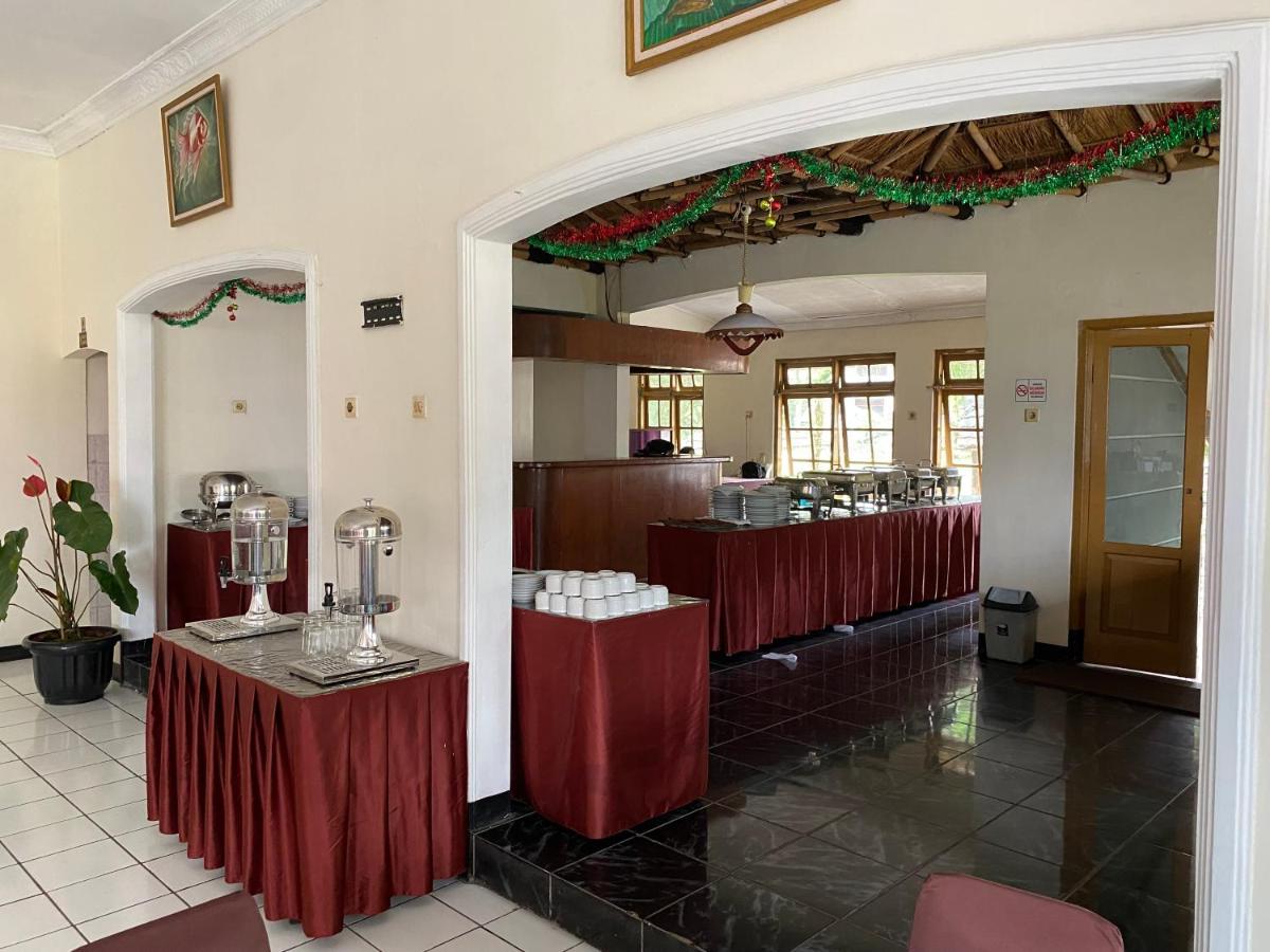Hotel Puspa Sari Ciater Exterior photo