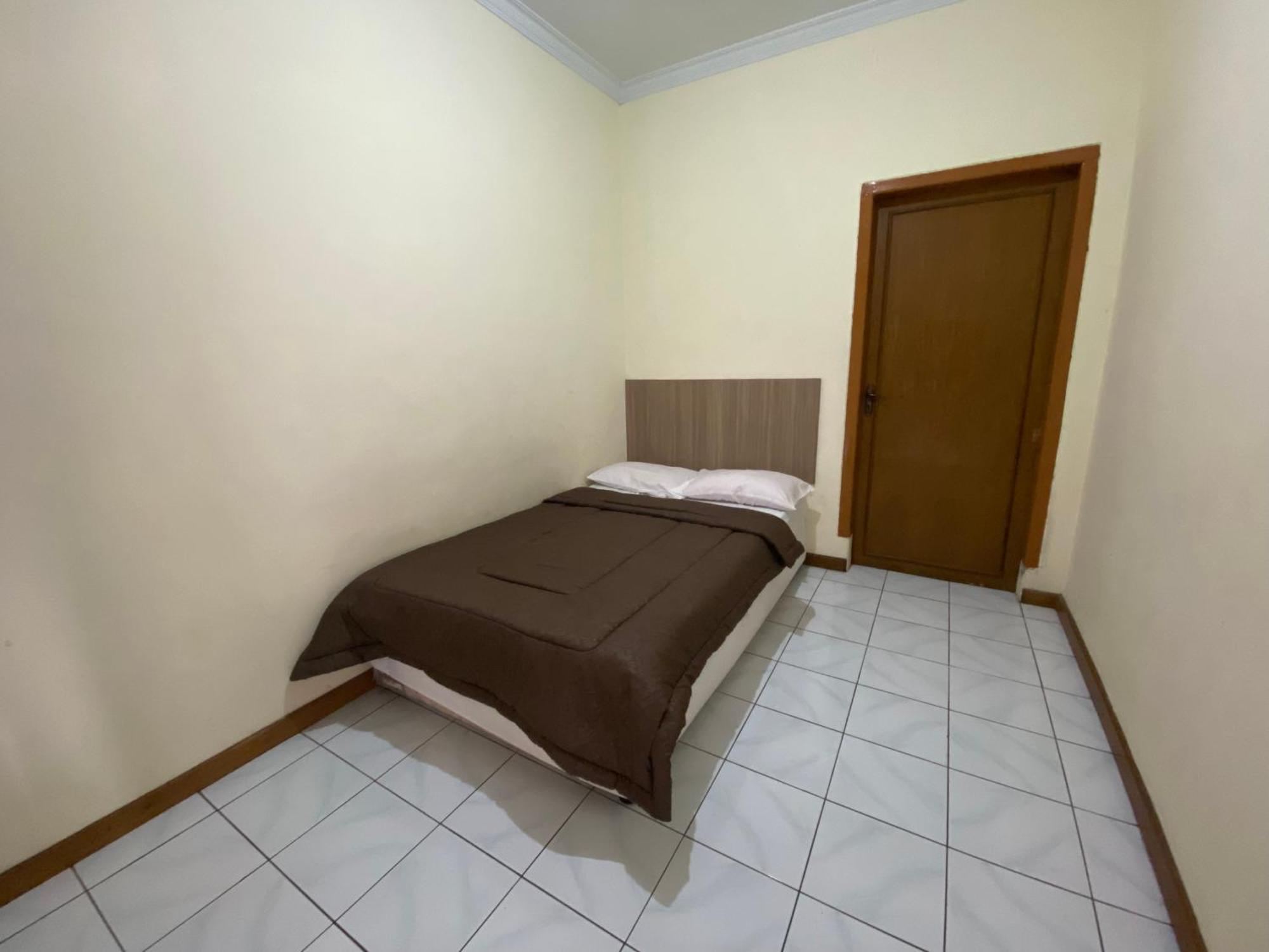 Hotel Puspa Sari Ciater Exterior photo